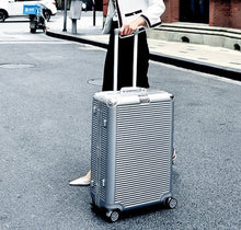 Load image into Gallery viewer, Super fashion NEW spinner aluminum frame hardside travel suitcase on wheel 26&quot; travel bags trolley luggage bag 20&quot; 24&quot;